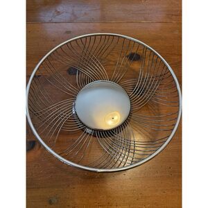 Vintage MCM  Silver Plate Round Wire Bread Basket Center Piece Fruit Bowl